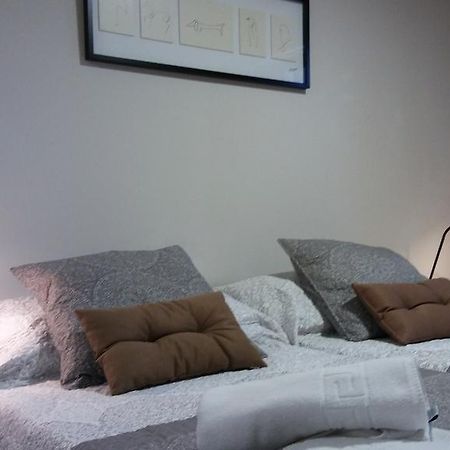 Alma Del Camino - Rooms & Albergue Sarria Buitenkant foto