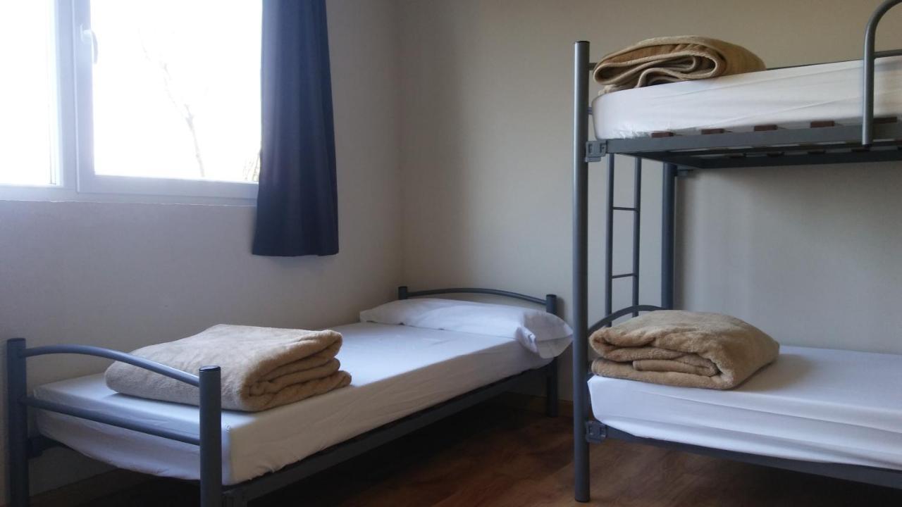 Alma Del Camino - Rooms & Albergue Sarria Buitenkant foto